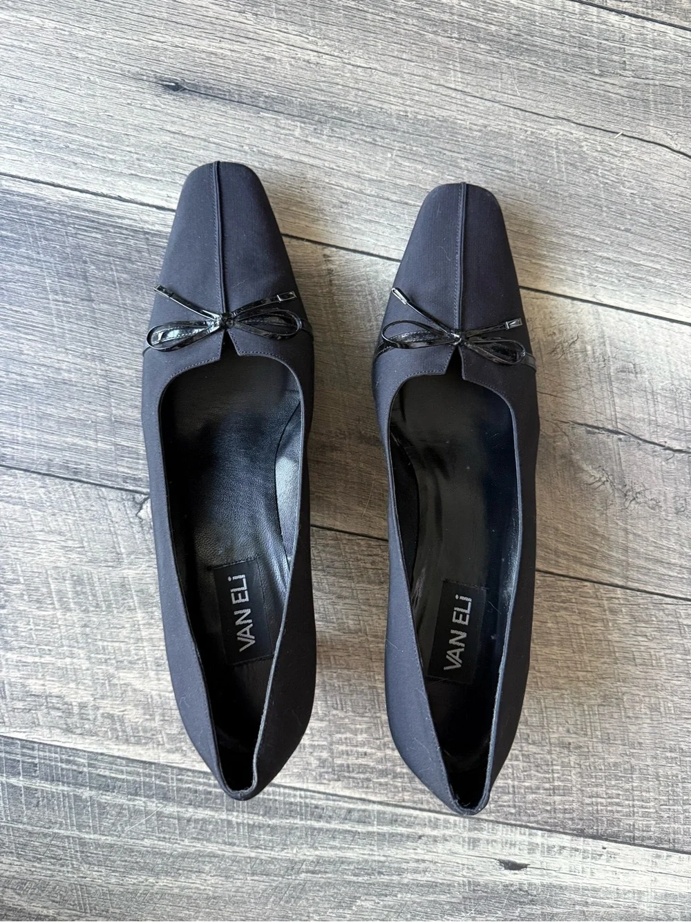 Vaneli Black Shoes Square-Toe Block Kitten Heels Short Pumps Bow Accent Size 11